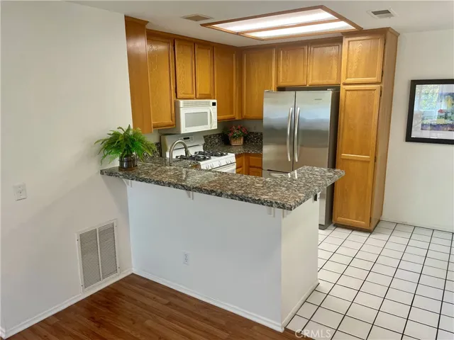 21203 Camelia 34, Lake Forest, California 92630