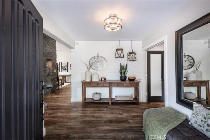 4739 Ronmar Place, Woodland Hills, California 91364