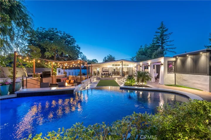 4739 Ronmar Place, Woodland Hills, California 91364
