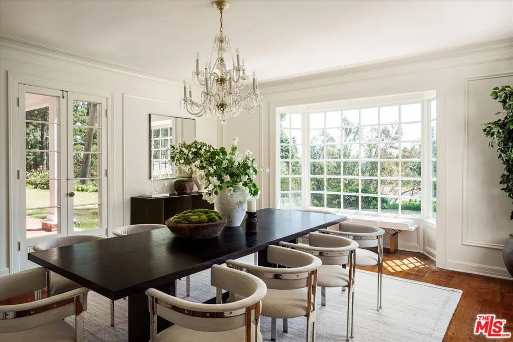 10810 Ambazac Way, Los Angeles, California 90077 home-pic-4