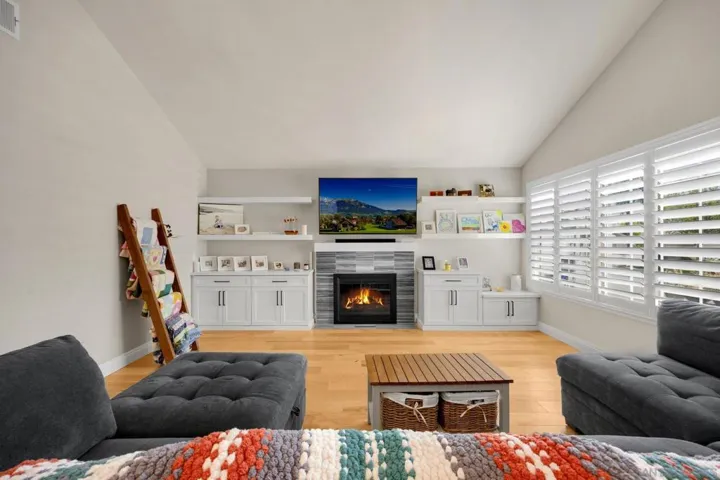 19741 Fernwood Plaza, Yorba Linda, California 92886