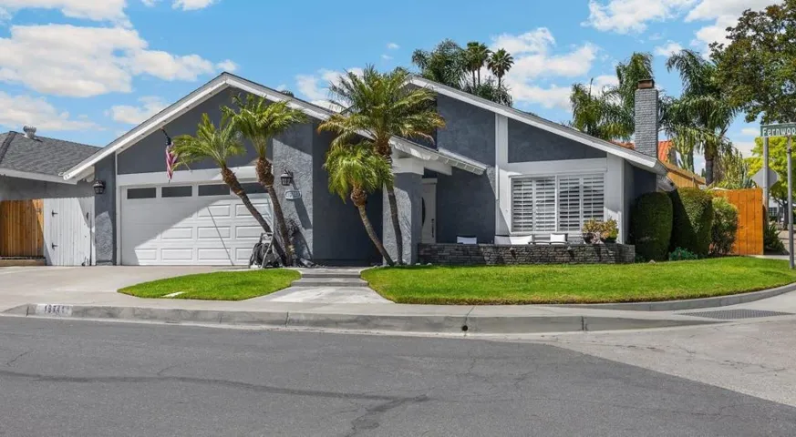 19741 Fernwood Plaza, Yorba Linda, California 92886
