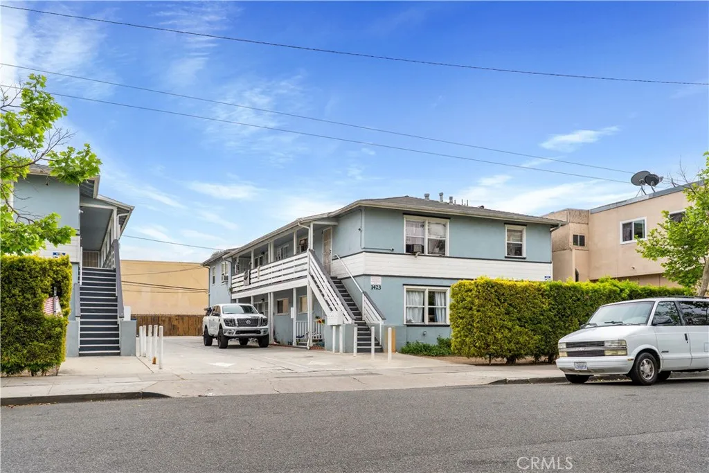1419 S Sycamore Street, Santa Ana, California 92707 home-pic-4