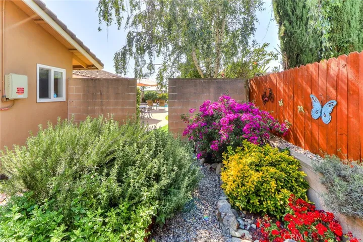 161 W Loretto Court, Claremont, California 91711