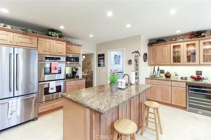 161 W Loretto Court, Claremont, California 91711