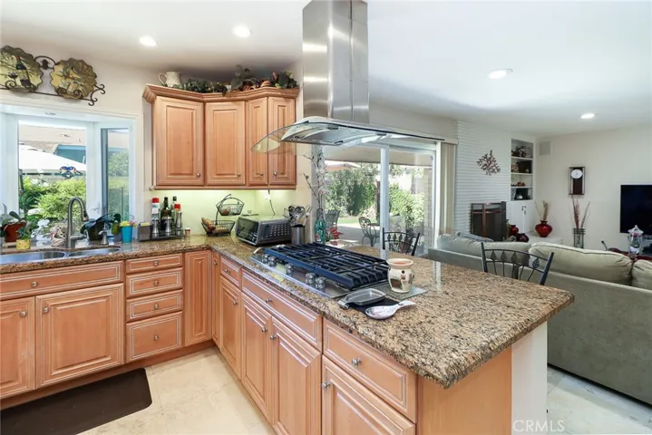 161 W Loretto Court, Claremont, California 91711
