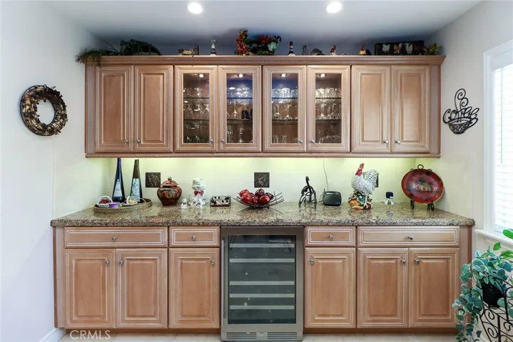 161 W Loretto Court, Claremont, California 91711