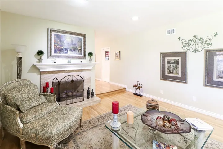 161 W Loretto Court, Claremont, California 91711