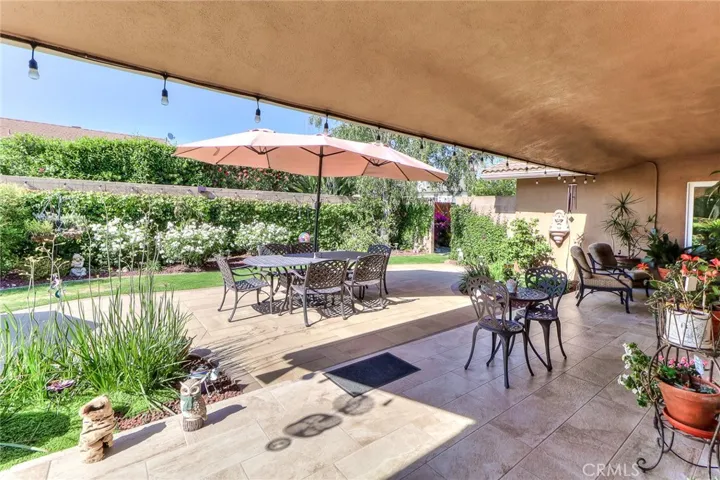 161 W Loretto Court, Claremont, California 91711