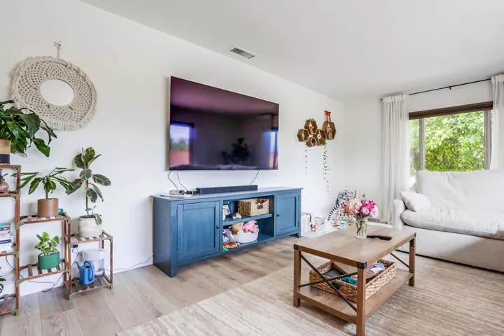 23409 Everett Pl, Ramona, California 92065