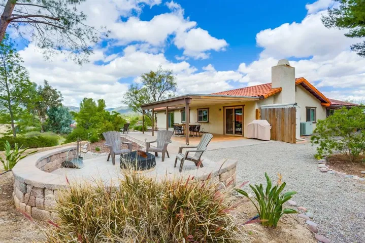 23409 Everett Pl, Ramona, California 92065