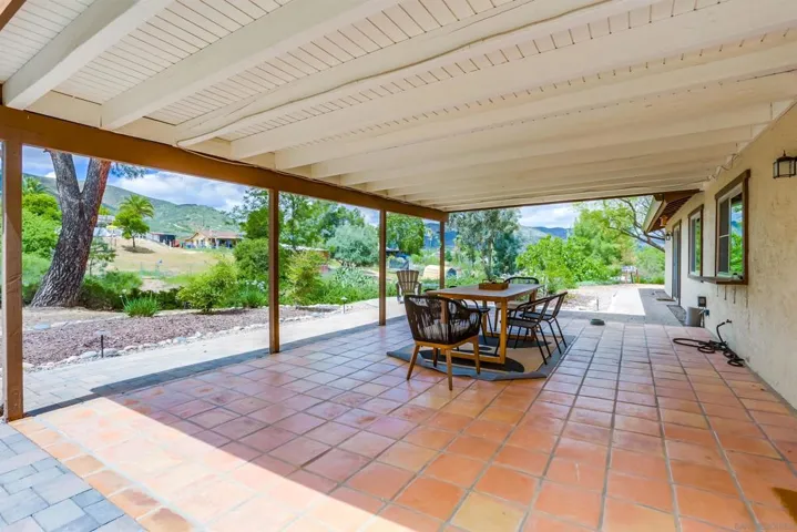 23409 Everett Pl, Ramona, California 92065