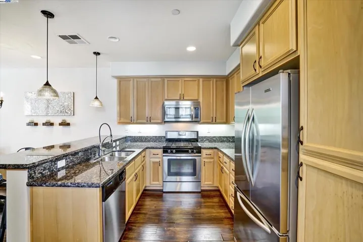 140 Selby Ln 4, Livermore, California 94551