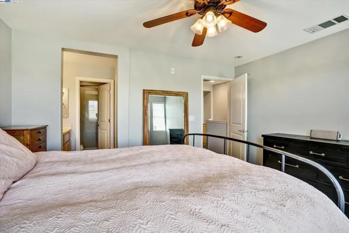 140 Selby Ln 4, Livermore, California 94551