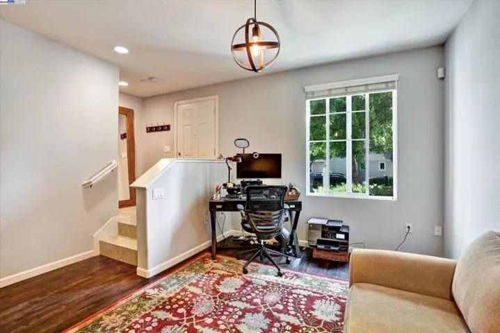 140 Selby Ln 4, Livermore, California 94551