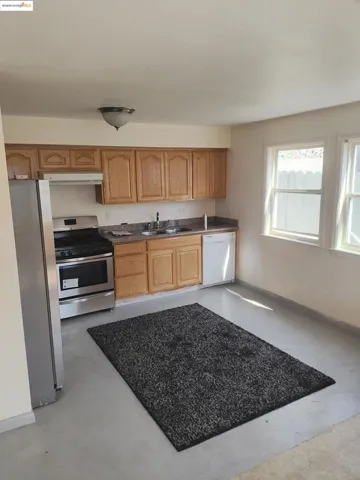 3532 San Leandro St, Oakland, California 94601