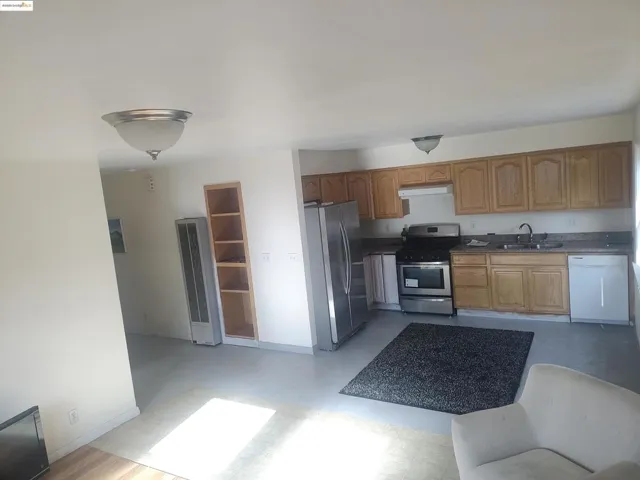3532 San Leandro St, Oakland, California 94601