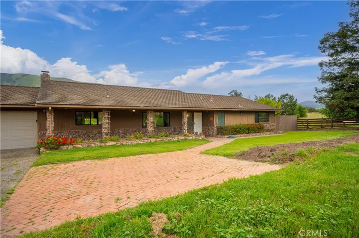 3876 Orcutt Road, San Luis Obispo, California 93401