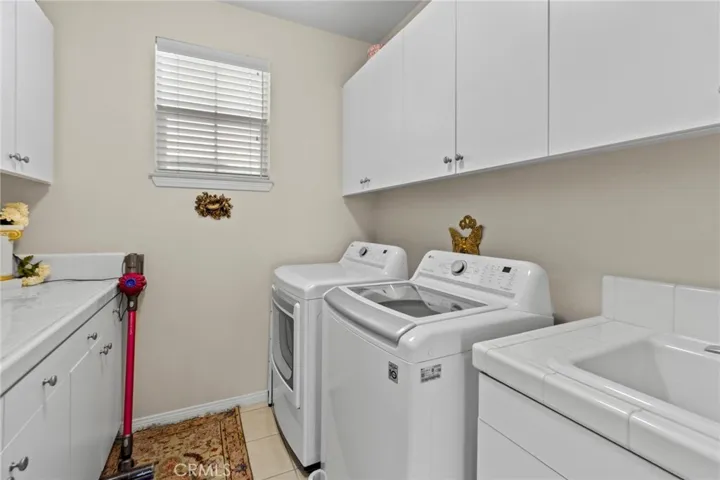 Upstairs Laundry Room Image 2