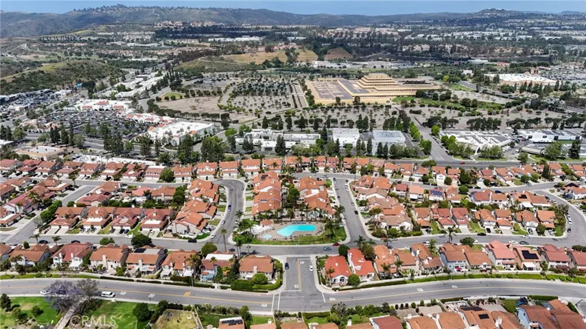 Community View Image 3