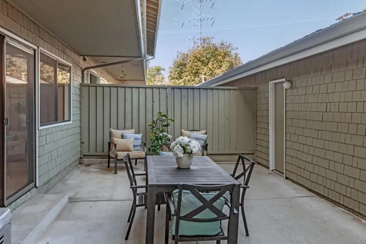 283 De Soto Drive, Los Gatos, California 95032