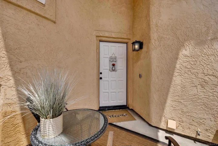 632 Paseo Rio, Vista, California 92081