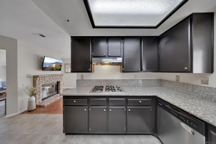632 Paseo Rio, Vista, California 92081