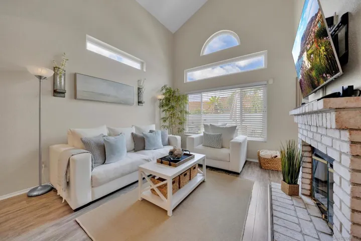 632 Paseo Rio, Vista, California 92081