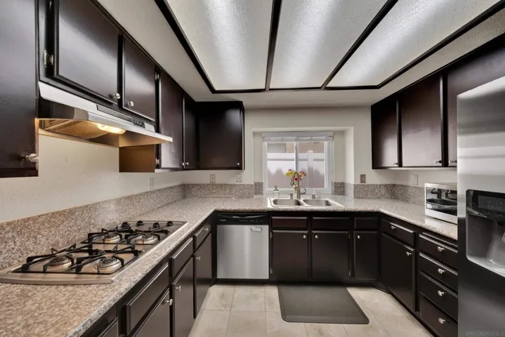 632 Paseo Rio, Vista, California 92081