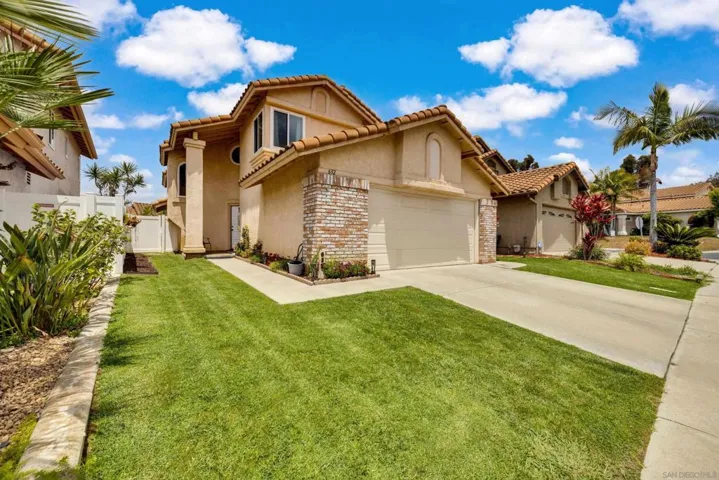 632 Paseo Rio, Vista, California 92081