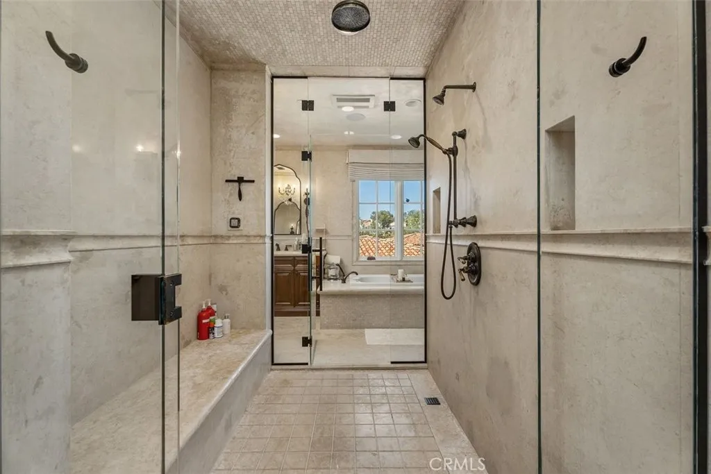 35 Shoreline Drive, Dana Point, California 92629 home-pic-44