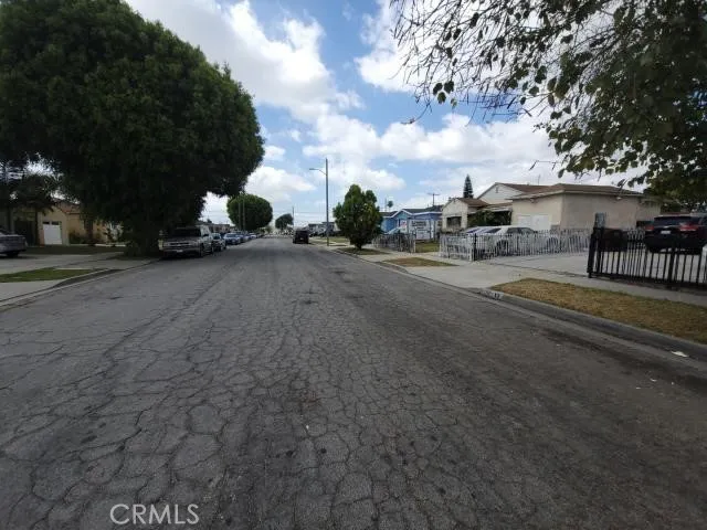 Street view going south