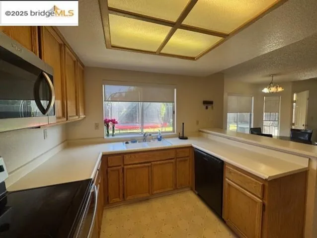 1961 Hemlock Drive, Oakley, California 94561-2211