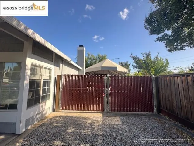1961 Hemlock Drive, Oakley, California 94561-2211