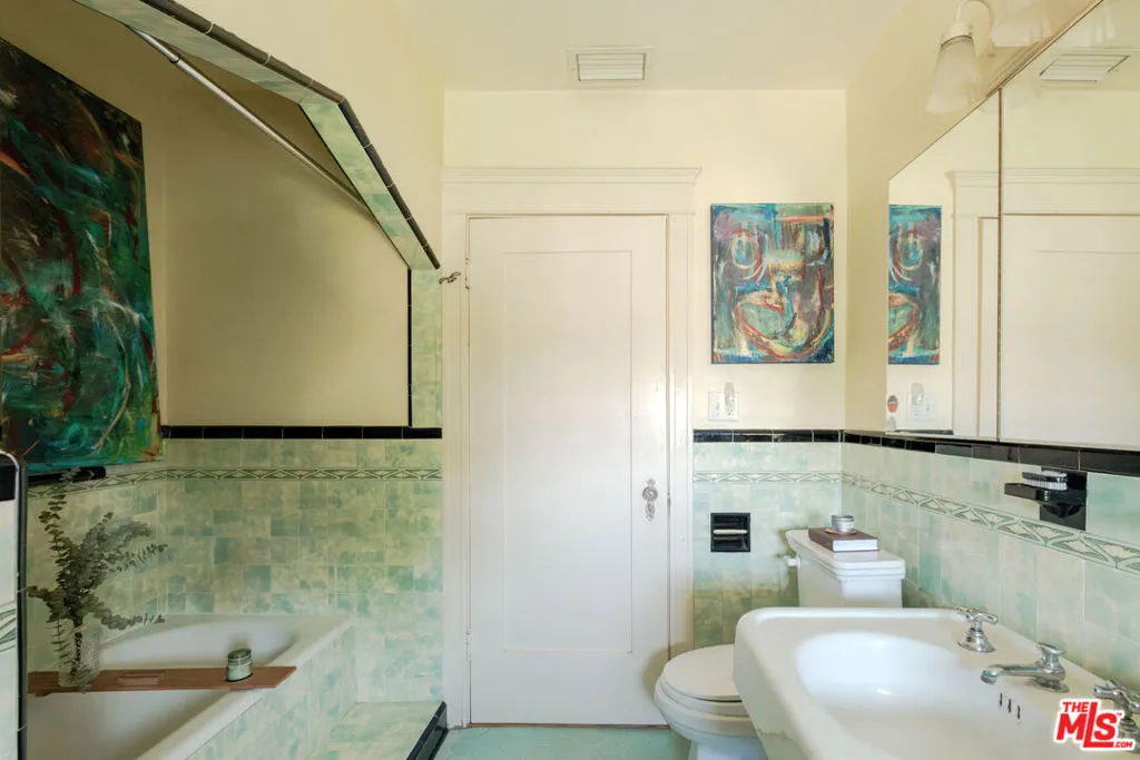 1165 N Howard Street, Glendale, California 91207 home-pic-26