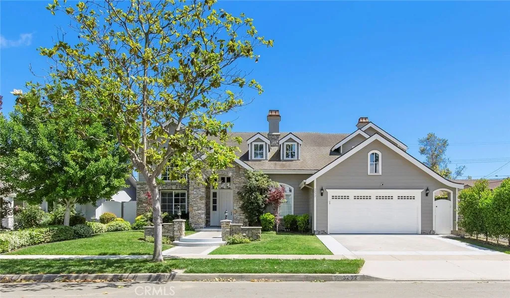 3232 Brimhall Dr, Los Alamitos, California 90720, 5 Bedrooms Bedrooms, ,4 BathroomsBathrooms,Residential,For Sale,Brimhall Dr,PW25107322