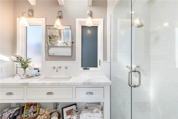 1651 Catalina, Laguna Beach, California 92651