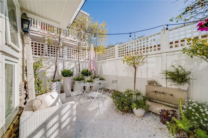 1651 Catalina, Laguna Beach, California 92651