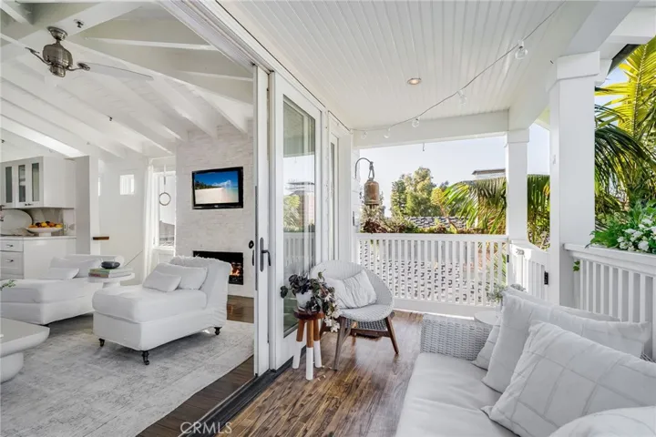 1651 Catalina, Laguna Beach, California 92651