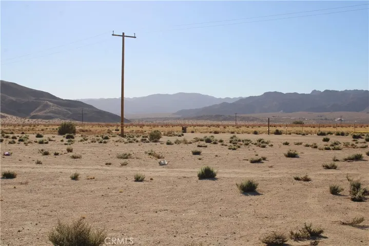 2 Ac E Broadway Street, Joshua Tree, California 92252