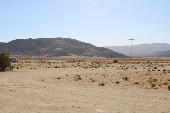 2 Ac E Broadway Street, Joshua Tree, California 92252