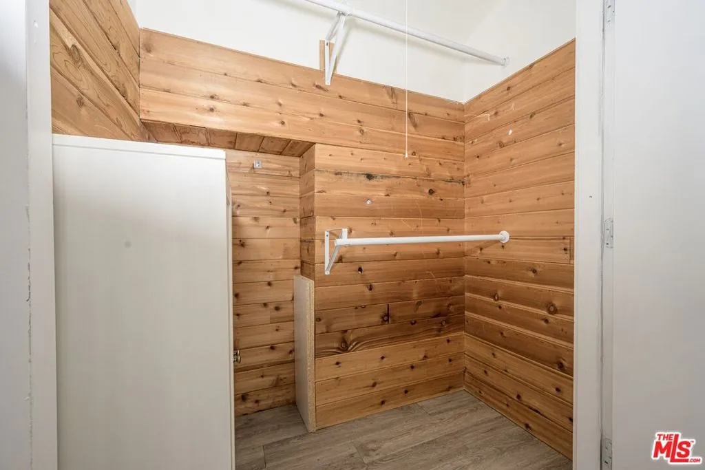 2213 Arizona Avenue, Santa Monica, California 90404 home-pic-21