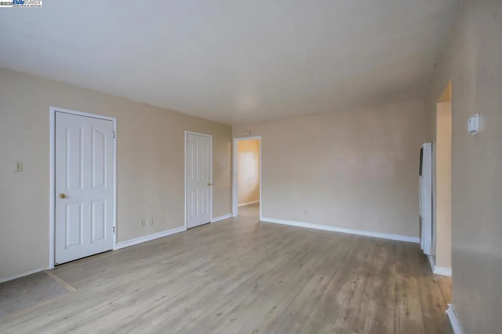 7448 Lockwood St, Oakland, California 94621 home-pic-15