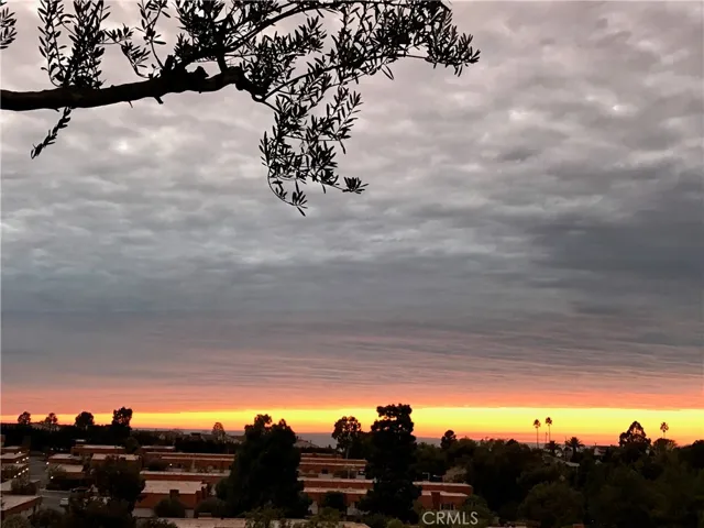 54 Hilltop Circle, Rancho Palos Verdes, California 90275