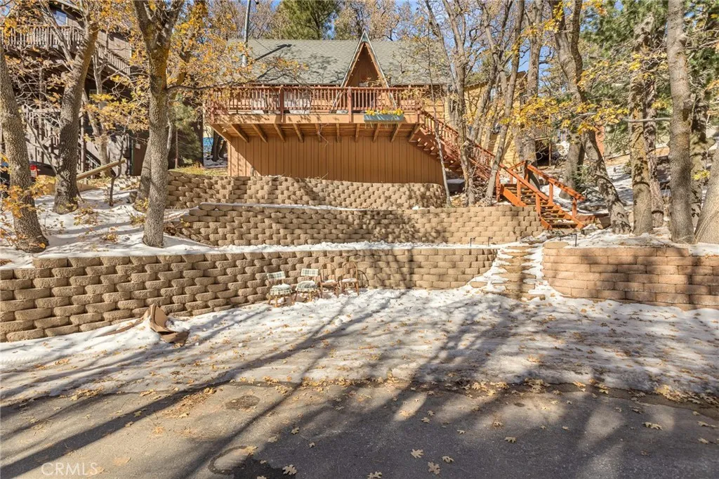 32903 Canyon Drive, Green Valley Lake, California 92341 home-pic-18