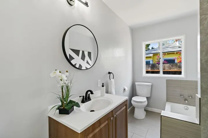413 Santa Barbara Avenue, Modesto, California 95354