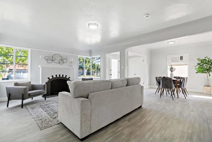 413 Santa Barbara Avenue, Modesto, California 95354