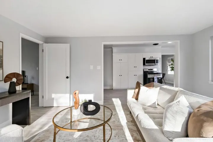 413 Santa Barbara Avenue, Modesto, California 95354