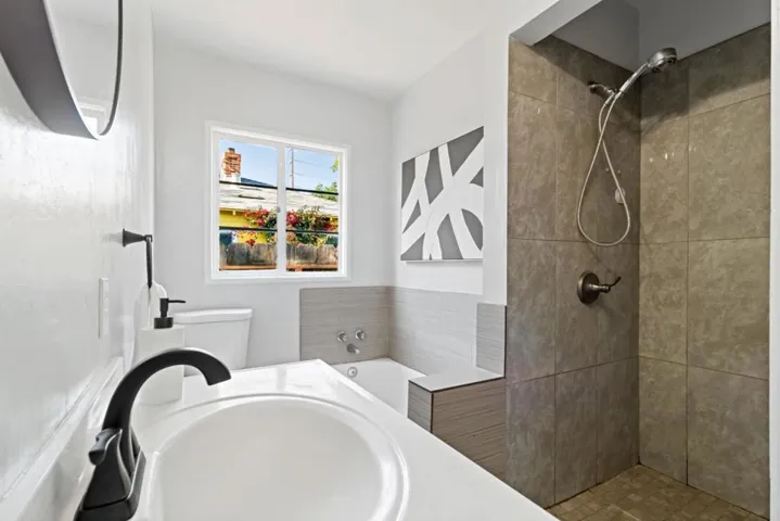 413 Santa Barbara Avenue, Modesto, California 95354