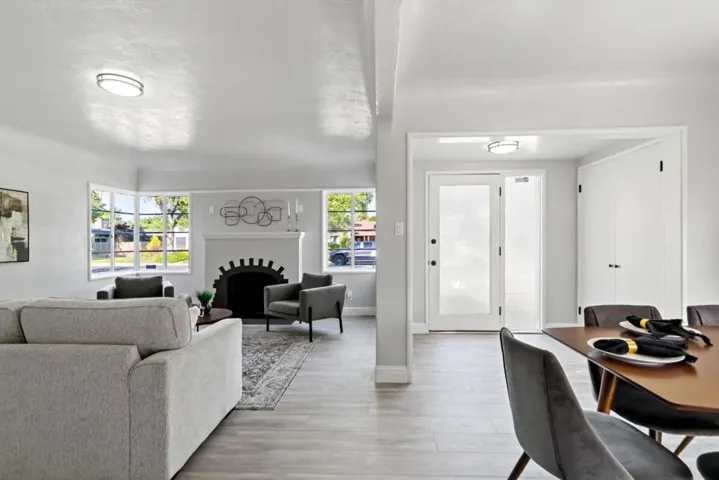 413 Santa Barbara Avenue, Modesto, California 95354